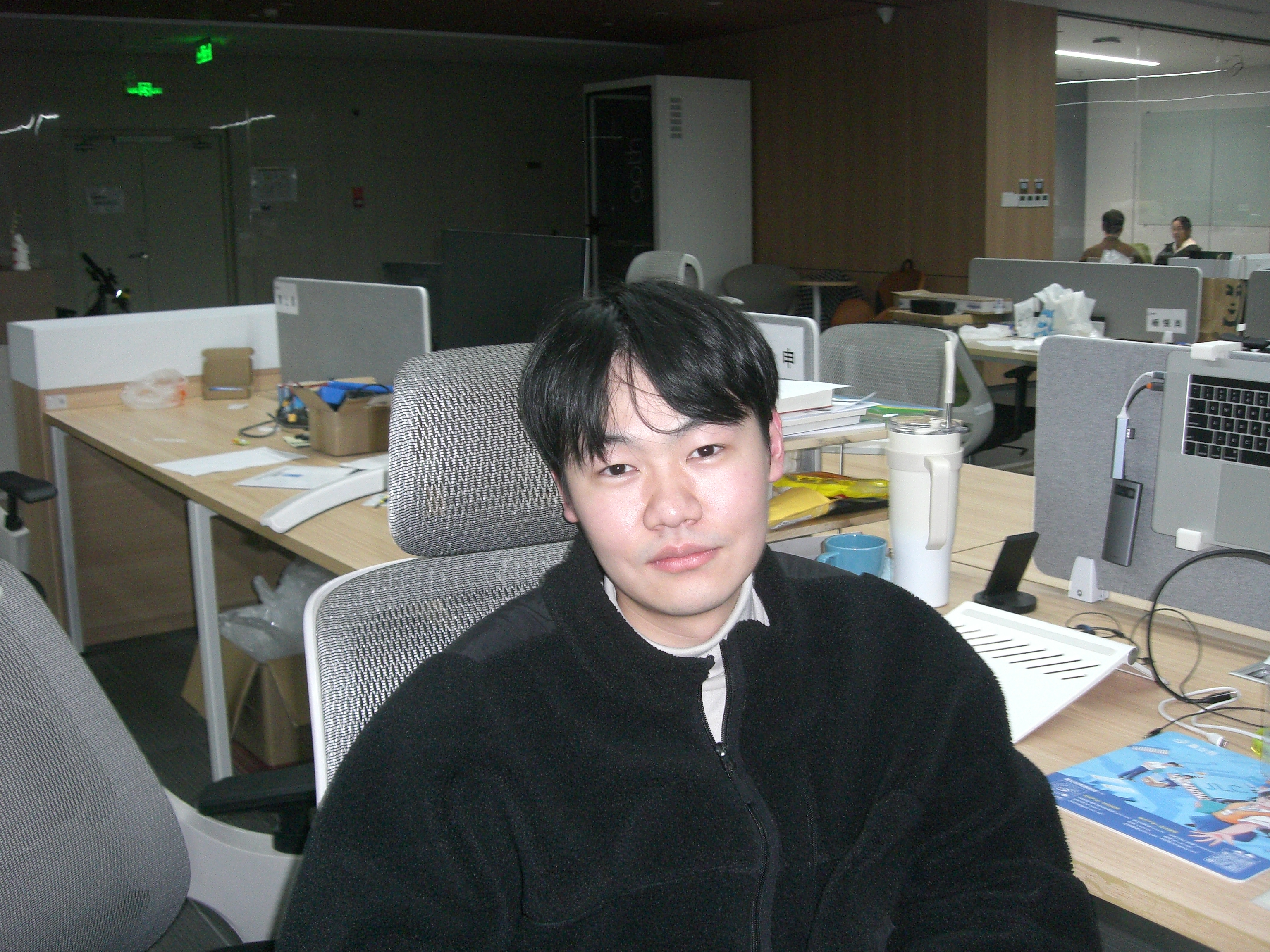 胡鹤蓝
